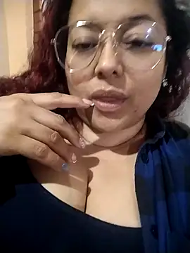 sophimyllers online show from 02/10/26, 03:21