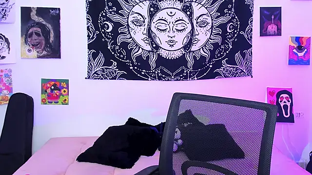 Rose 72 online show from 06/03/26, 07:19