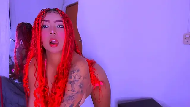 nahomy ryans online show from 10/06/25, 01:25