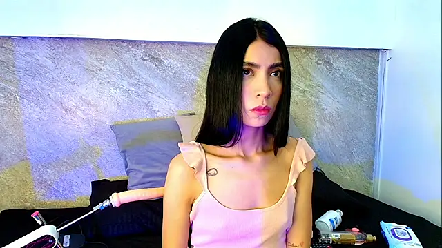 Dixie grey1 online show from 10/22/25, 02:17