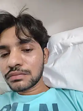 Snapshot of Parth_kapoor chatting on 05/18/26, 04:57 Parth kapoor online show from 05/18/26, 04:57