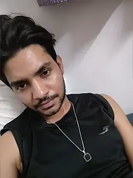 Snapshot of Parth_kapoor chatting on 05/19/26, 08:48 Parth kapoor online show from 05/19/26, 08:48