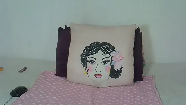 HotSexxy12 online show from 10/19/25, 05:52