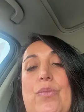 hotadhara01 online show from 09/15/25, 06:52