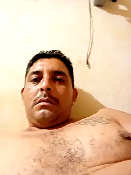 125Delfin90 online show from 10/31/25, 05:30