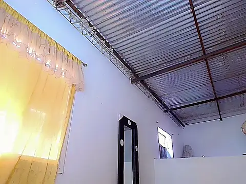 Anthonella valentina online show from 05/15/26, 05:20