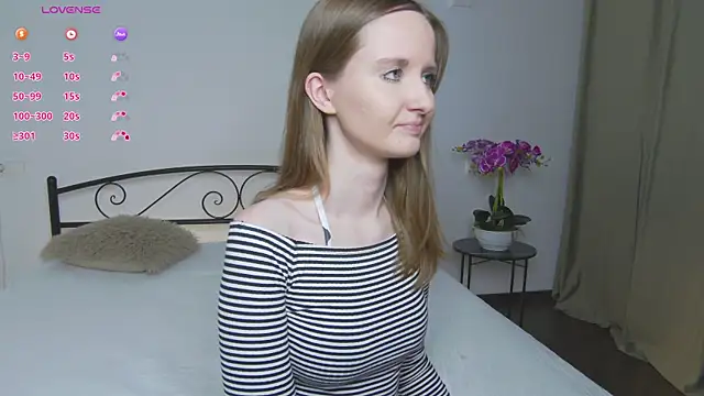 AlexsisFaee online show from 06/27/26, 12:22