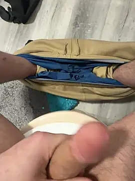 Snapshot of ProvenTobi777 chatting on 02/18/26, 12:45 ProvenTobi777 online show from 02/18/26, 12:45