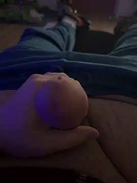 Snapshot of ProvenTobi777 chatting on 02/21/26, 09:49 ProvenTobi777 online show from 02/21/26, 09:49