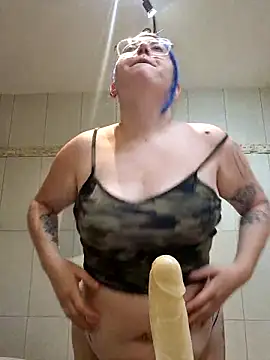 lablonde2025 online show from 05/11/26, 06:27