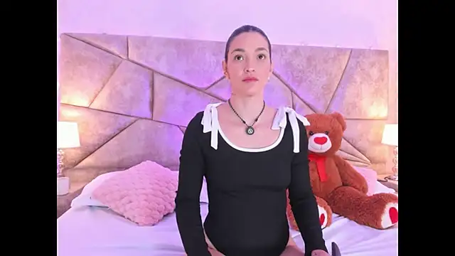 ClaradelMar online show from 04/28/26, 10:31
