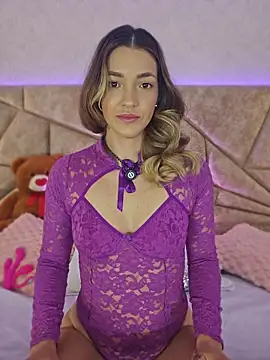 Snapshot of ClaradelMar chatting on 05/10/26, 10:09 ClaradelMar online show from 05/10/26, 10:09