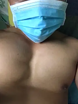 Snapshot of Huynh-duc-huy chatting on 11/16/25, 08:20 Huynh-duc-huy online show from 11/16/25, 08:20