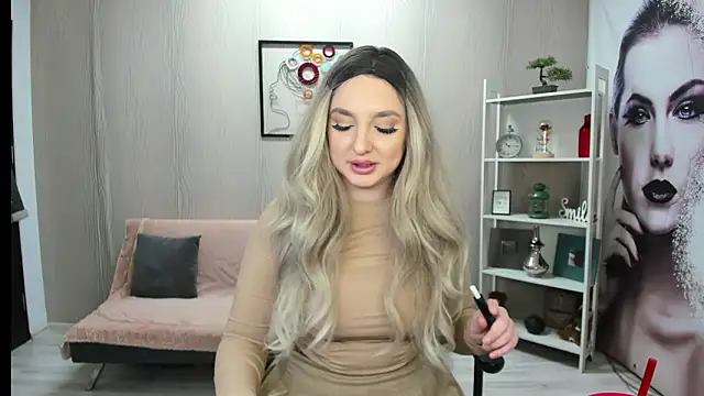 JaquelinLaurent online show from 03/16/26, 08:13