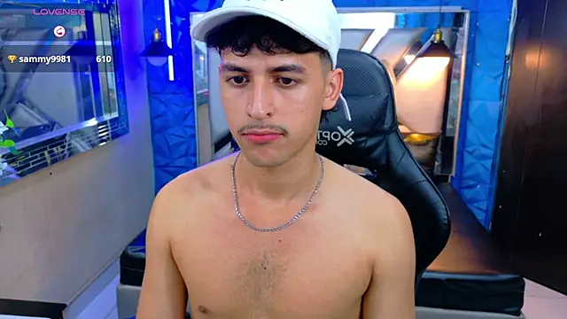 Snapshot of Alan_Del_Reyx chatting on 09/27/25, 03:28 Alan Del Reyx online show from 09/27/25, 03:28