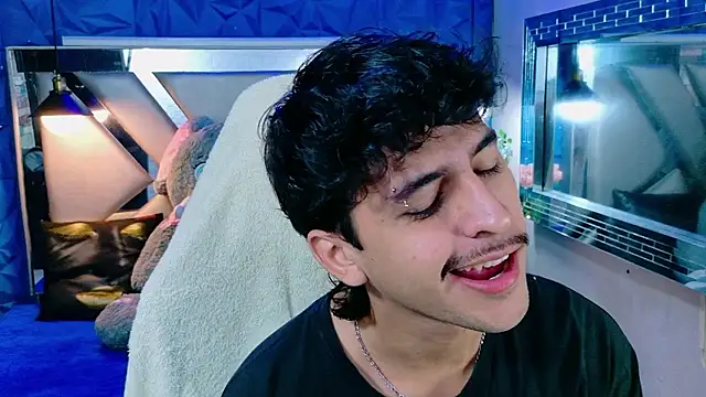 Snapshot of Alan_Del_Reyx chatting on 01/08/26, 04:37 Alan Del Reyx online show from 01/08/26, 04:37