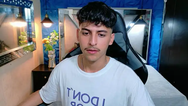 Snapshot of Alan_Del_Reyx chatting on 02/22/26, 02:34 Alan Del Reyx online show from 02/22/26, 02:34