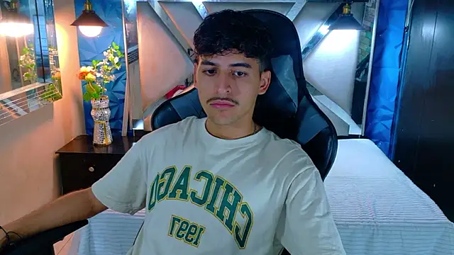 Snapshot of Alan_Del_Reyx chatting on 03/06/26, 02:08 Alan Del Reyx online show from 03/06/26, 02:08