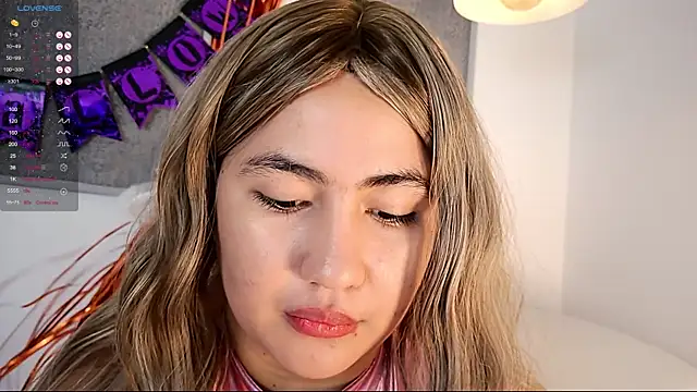 Madii smith online show from 10/21/25, 01:12