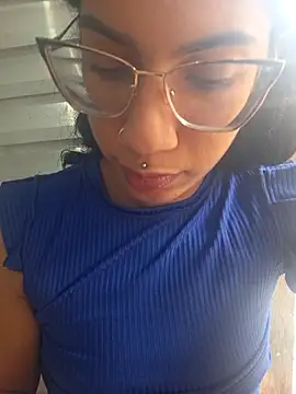 Snapshot of RavenShyfit chatting on 11/10/25, 11:53 RavenShyfit online show from 11/10/25, 11:53