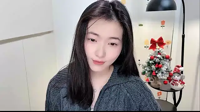 Snapshot of Rosalind_xixi chatting on 12/23/25, 09:51 Rosalind xixi online show from 12/23/25, 09:51