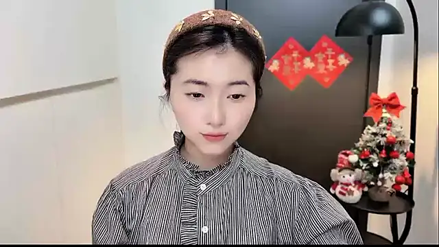 Snapshot of Rosalind_xixi chatting on 01/10/26, 12:18 Rosalind xixi online show from 01/10/26, 12:18