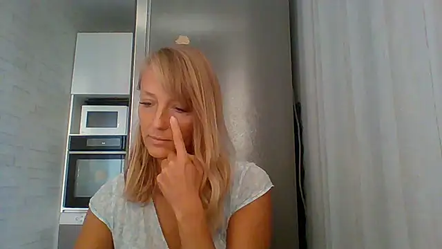 Vexxaa online show from 09/13/25, 01:11