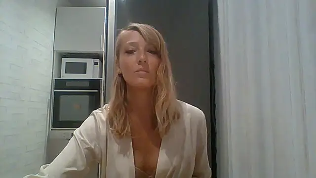 Vexxaa online show from 10/10/25, 07:13