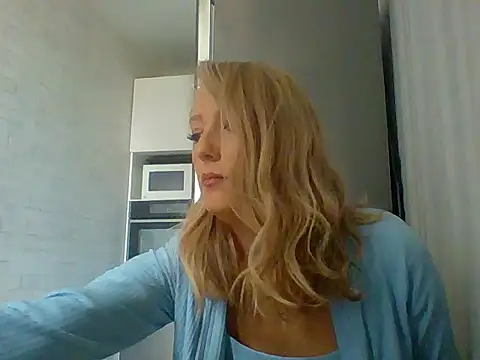 Vexxaa online show from 10/12/25, 09:30