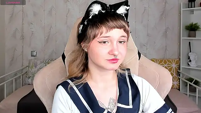 Tori Cutie online show from 04/21/26, 01:42