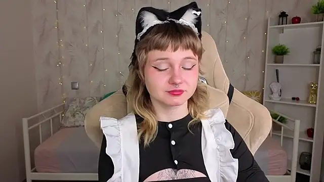Tori Cutie online show from 05/03/26, 12:05