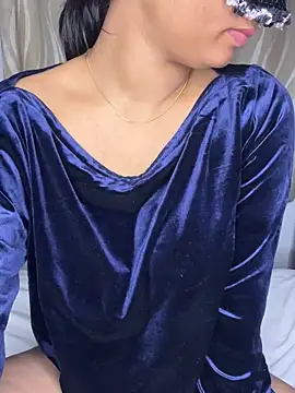 Snapshot of Cute-Samayra chatting on 12/13/25, 08:04 Cute-Samayra online show from 12/13/25, 08:04