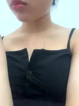 Snapshot of Nguyenha11 chatting on 09/20/25, 06:25 Nguyenha11 online show from 09/20/25, 06:25