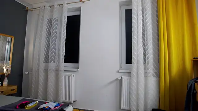 Jessica White  online show from 11/26/25, 04:46