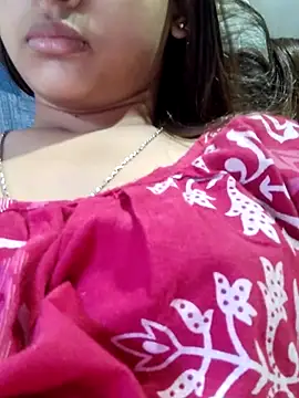 Snapshot of sana-5 chatting on 09/09/25, 10:04 sana-5 online show from 09/09/25, 10:04