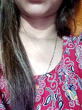 Snapshot of sana-5 chatting on 09/24/25, 03:15 sana-5 online show from 09/24/25, 03:15