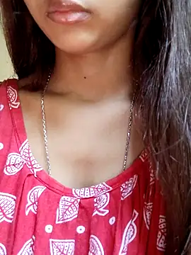 Snapshot of sana-5 chatting on 10/15/25, 07:41 sana-5 online show from 10/15/25, 07:41