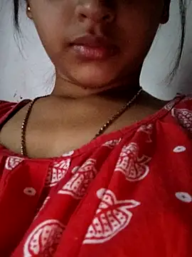 Snapshot of sana-5 chatting on 11/11/25, 09:53 sana-5 online show from 11/11/25, 09:53