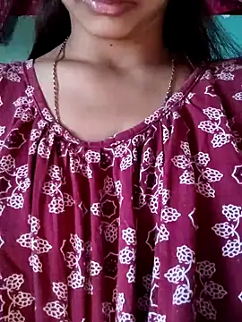 Snapshot of sana-5 chatting on 11/26/25, 11:00 sana-5 online show from 11/26/25, 11:00