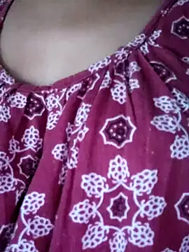 Snapshot of sana-5 chatting on 12/05/25, 07:50 sana-5 online show from 12/05/25, 07:50