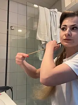 Snapshot of IsabellaEtha chatting on 03/05/26, 01:18 IsabellaEtha online show from 03/05/26, 01:18