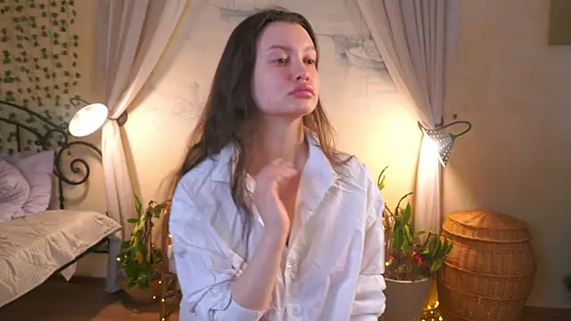 Snapshot of EvaDowe chatting on 02/24/26, 03:37 EvaDowe online show from 02/24/26, 03:37