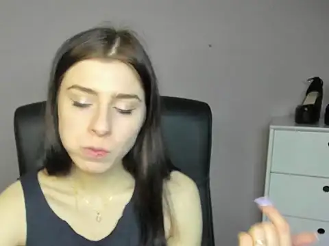 Snapshot of dreamPIA chatting on 02/22/26, 07:51 dreamPIA online show from 02/22/26, 07:51