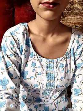 Snapshot of Indian-Aleena chatting on 09/17/25, 10:11 Indian-Aleena online show from 09/17/25, 10:11