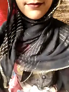 Snapshot of Indian-Aleena chatting on 09/28/25, 05:29 Indian-Aleena online show from 09/28/25, 05:29