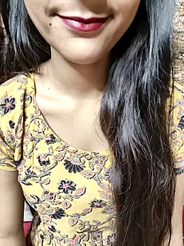 Snapshot of Indian-Aleena chatting on 10/27/25, 07:07 Indian-Aleena online show from 10/27/25, 07:07