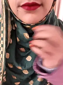 Snapshot of Indian-Aleena chatting on 02/02/26, 05:50 Indian-Aleena online show from 02/02/26, 05:50