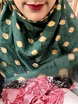 Snapshot of Indian-Aleena chatting on 02/15/26, 07:51 Indian-Aleena online show from 02/15/26, 07:51