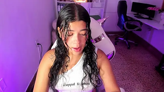 Ivy nt online show from 10/07/25, 06:16