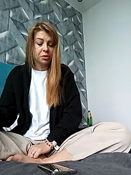 Hyupobigih online show from 10/10/25, 07:40